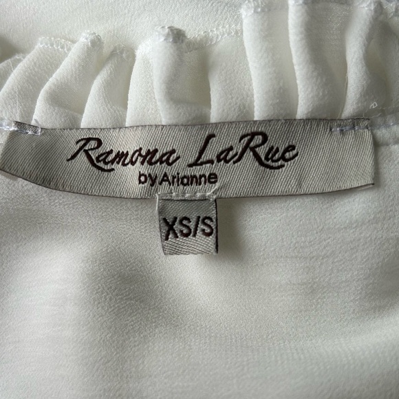 Ramona LaRue white chiffon ruffle blouse excellent Size XS/S - Picture 4 of 6